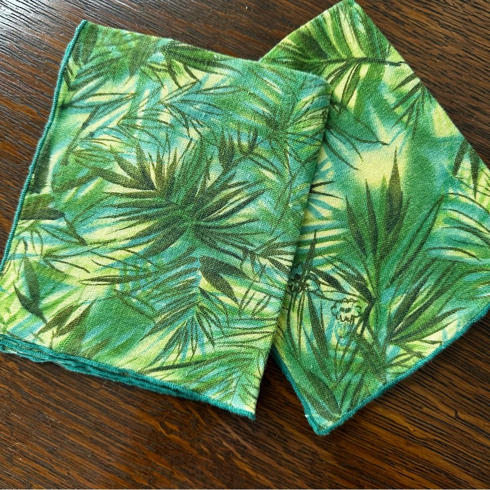 Vintage Tropical Leaf Print Cloth Napkins (2)